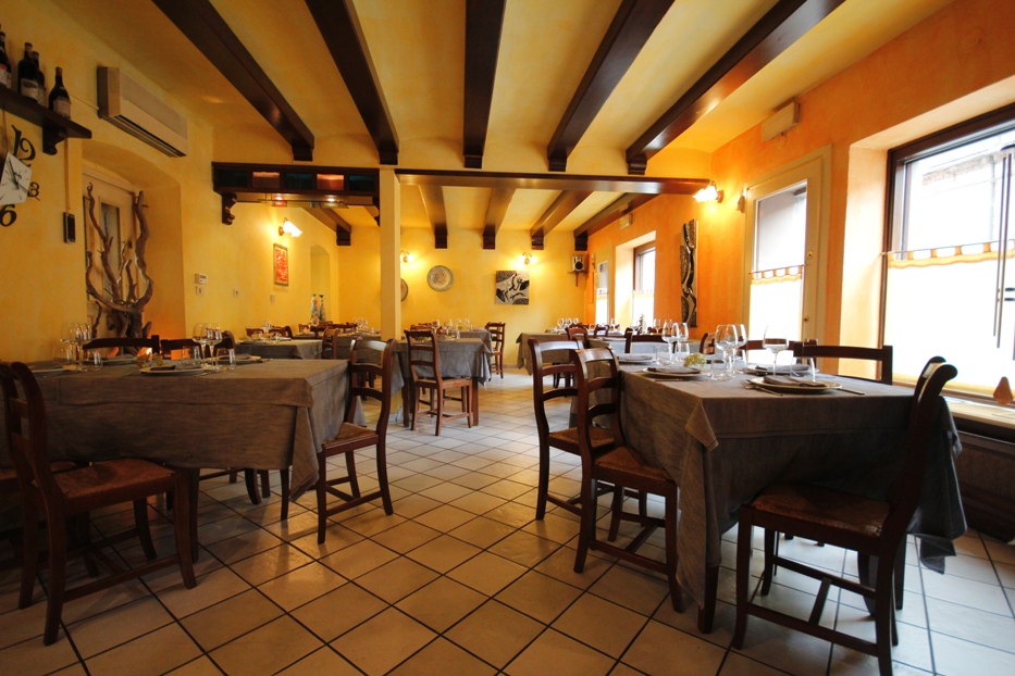 Interno Taverna San Martino Saluzzo
